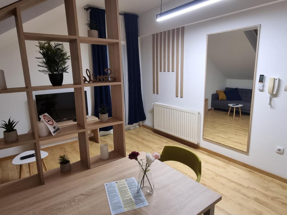 Kfn Concept One Lägenhet Zagreb Exteriör bild