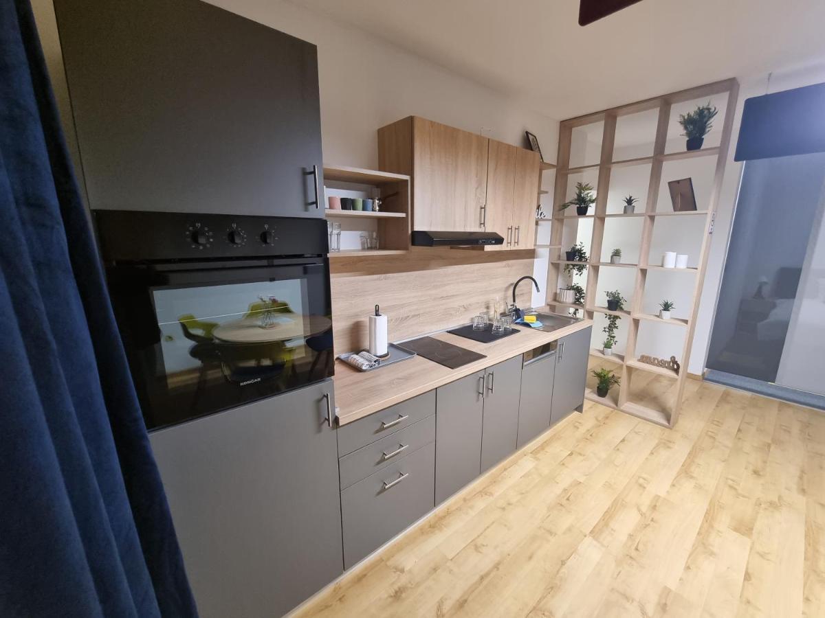 Kfn Concept One Lägenhet Zagreb Exteriör bild