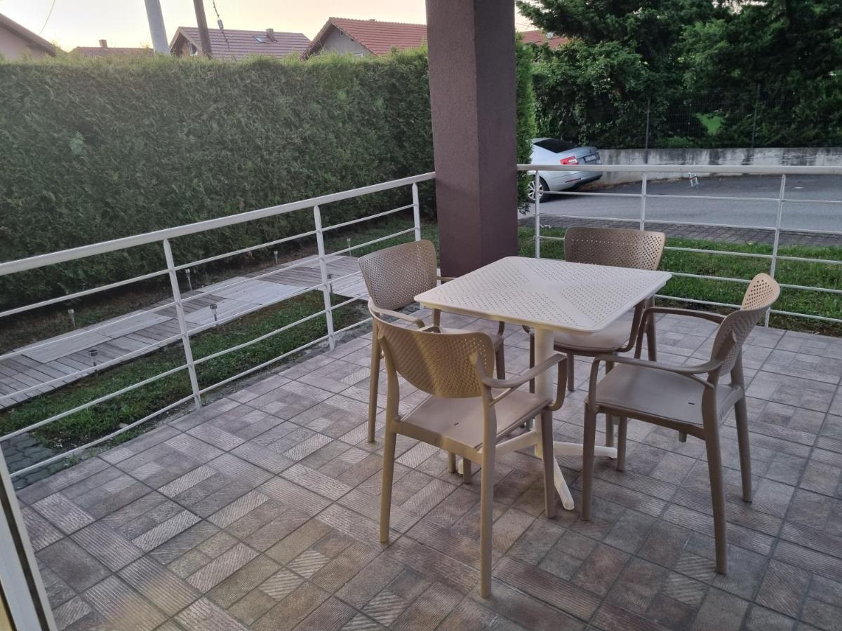 Kfn Concept One Lägenhet Zagreb Exteriör bild