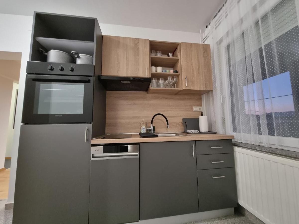 Kfn Concept One Lägenhet Zagreb Exteriör bild