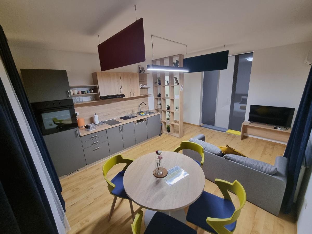 Kfn Concept One Lägenhet Zagreb Exteriör bild