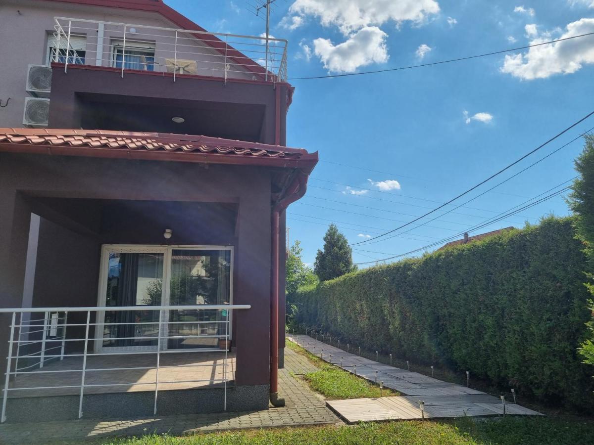 Kfn Concept One Lägenhet Zagreb Exteriör bild